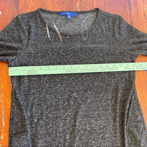 SOLD—— APT. 9 Plain Gray Soft Long-Sleeve Lightweight Sweater - Picture 3 of 8